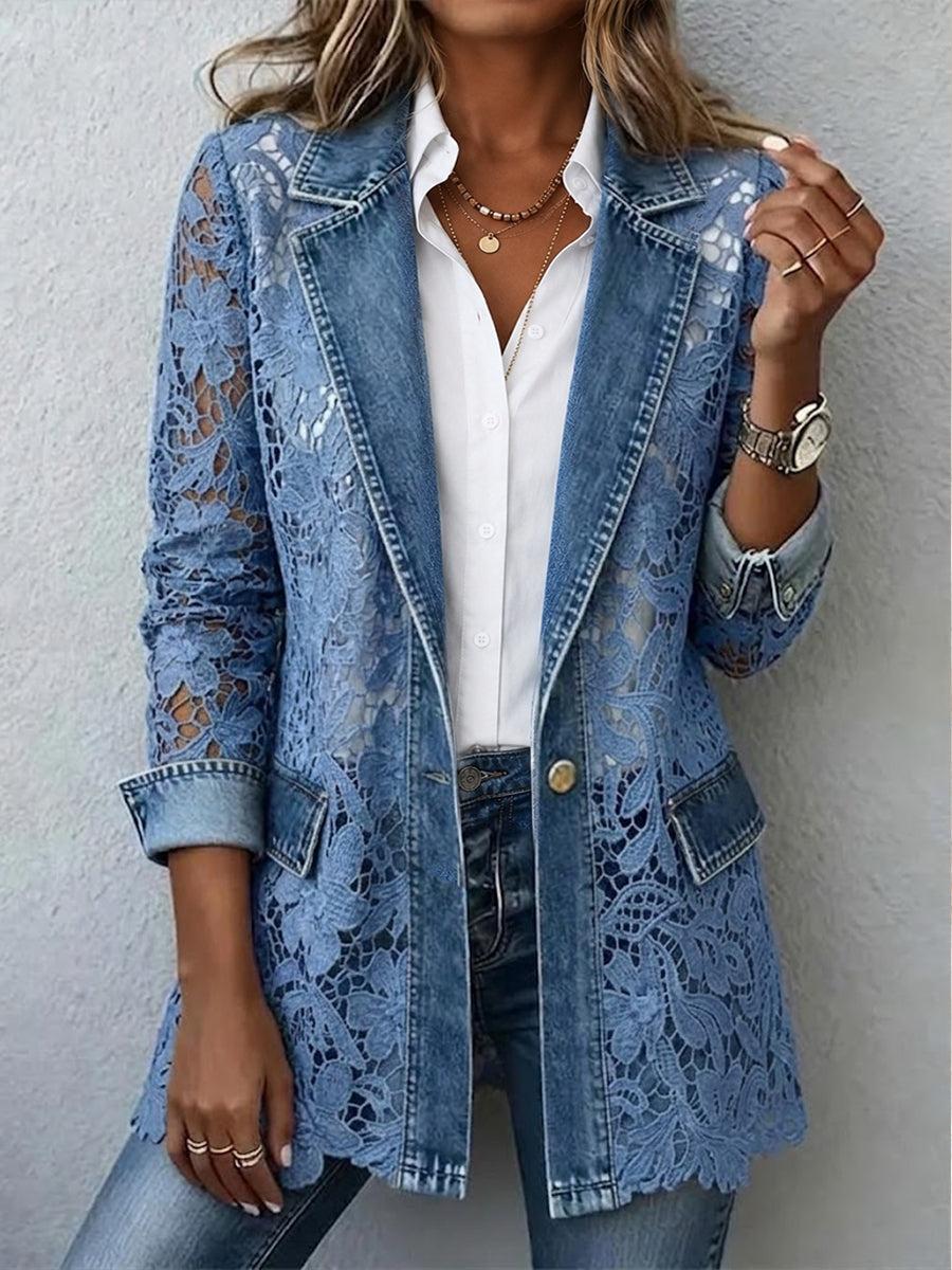Lacinda | Blazer med Blomstret Blondepaneler